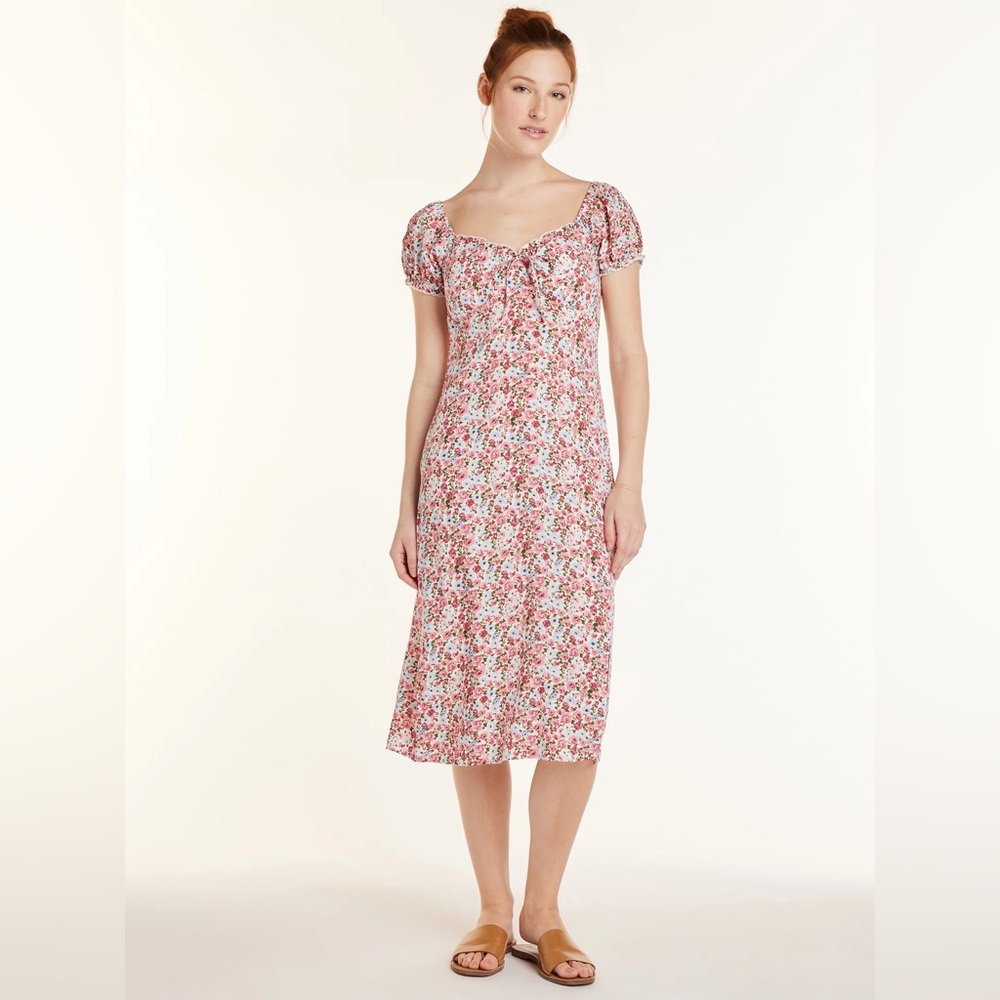 Floral Dress with Short Puff Sleeves